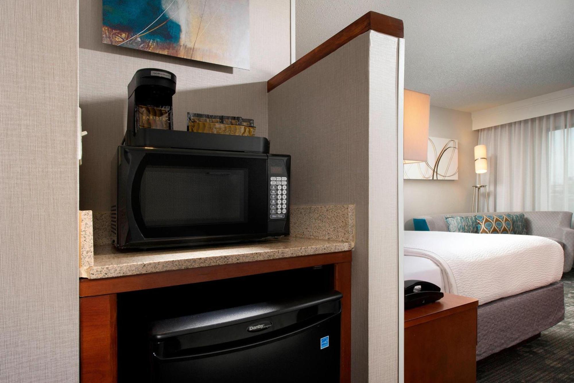 Courtyard By Marriott San Antonio Seaworld/Lackland Exterior foto