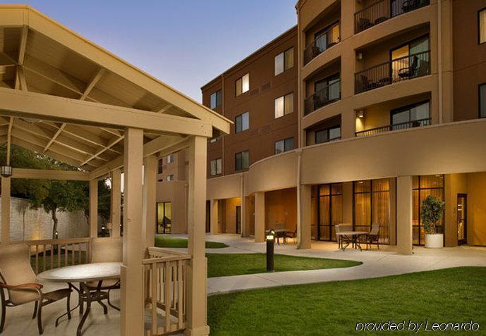 Courtyard By Marriott San Antonio Seaworld/Lackland Exterior foto