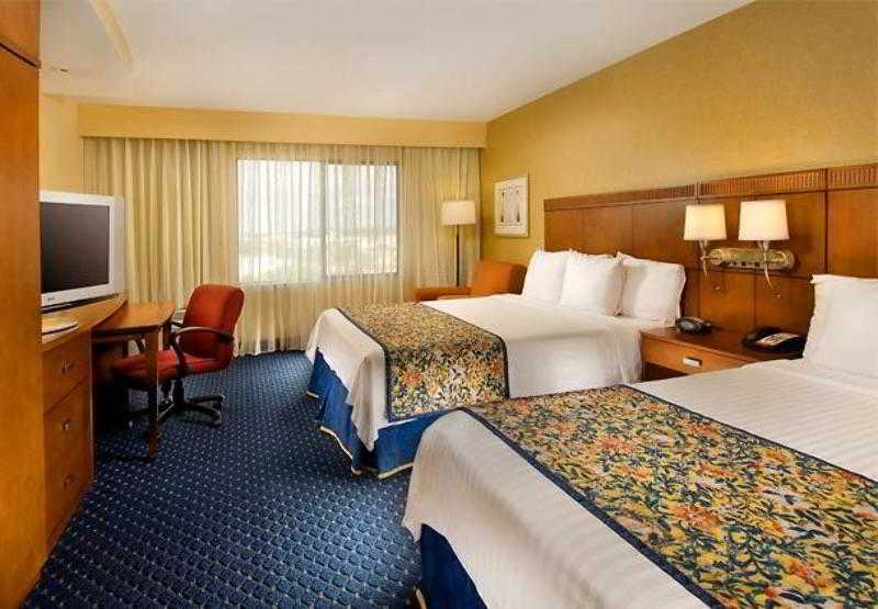 Courtyard By Marriott San Antonio Seaworld/Lackland Exterior foto